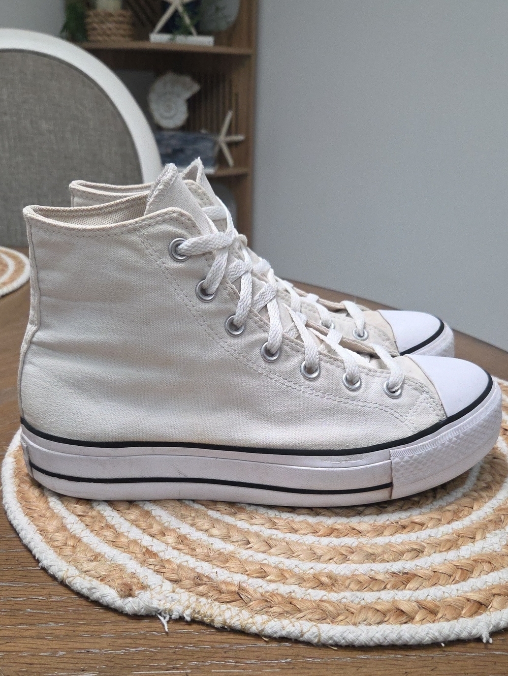 Converse All Star Lift Platform Hightop In White, Size 7.5 - Picture 5 of 11